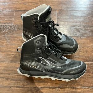 Altra Lone peak All WTHR . Men’s size 10.5